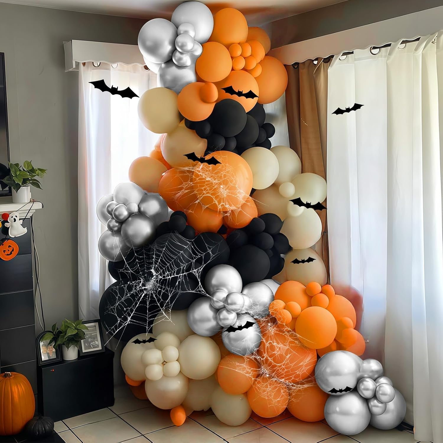 ハロウィンバルーンアーチキット ブラックオレンジ 3Dコウモ - Balloon Arch Kit のレビューと価格